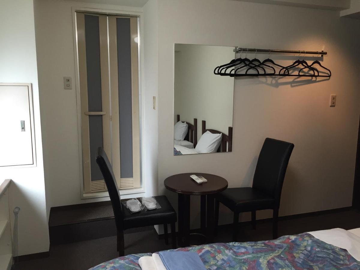 Urban Hotel Morishita Prefektura Tokio Pokoj fotografie